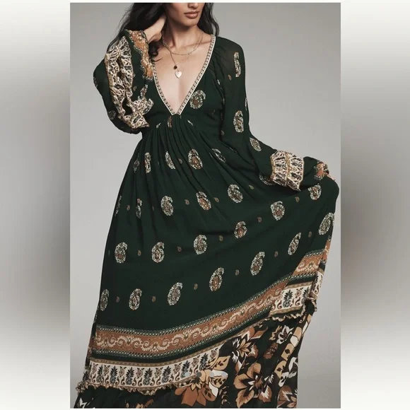 Farm Rio Ayla Long Sleeve V-Neck Green Floral Bohemian Maxi Dress - Picture 2 of 6